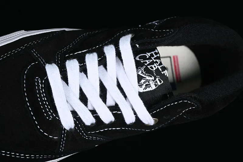 All Categories Vans Vans Series Vans Mid Vans China Vans Half Cab 33 Dx Anaheim Series China Skateboard Shoes VN0A5FCDY28